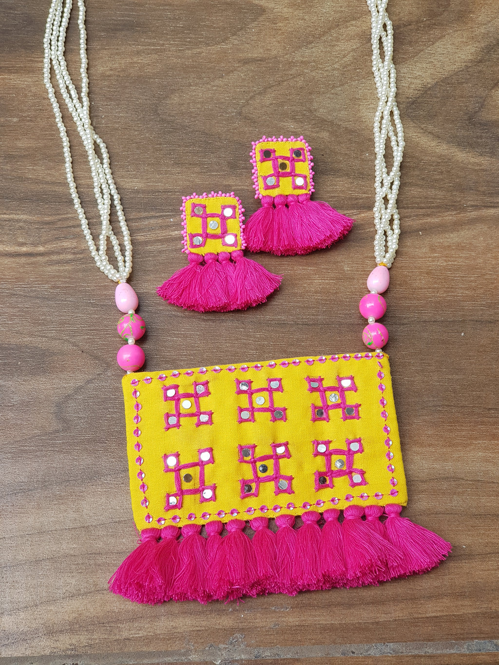 Traditional Pocket Necklace With Earring Yellow Pink Fabric