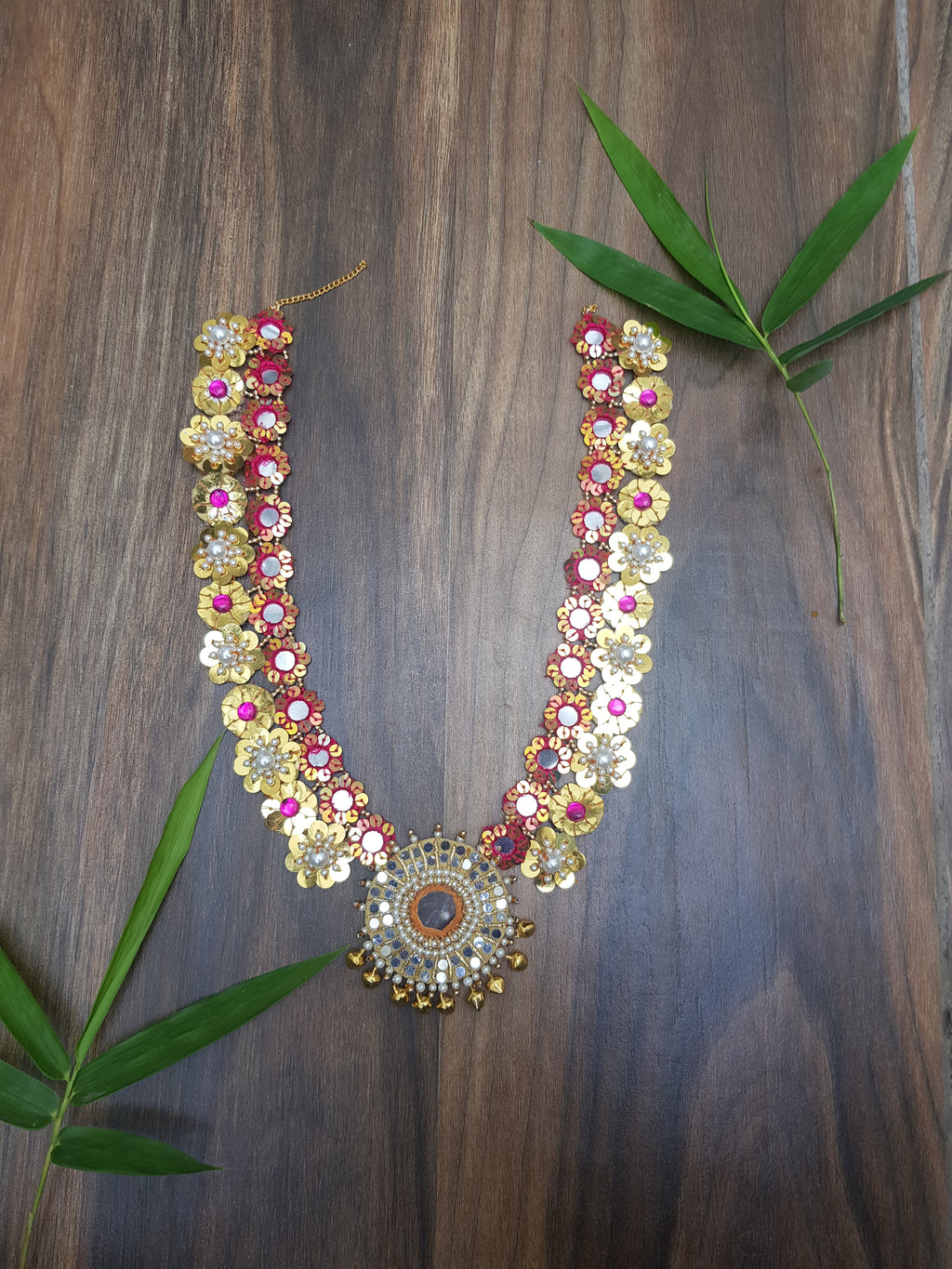 Shiney Sequence Pithi Haldi Mehndi Necklace