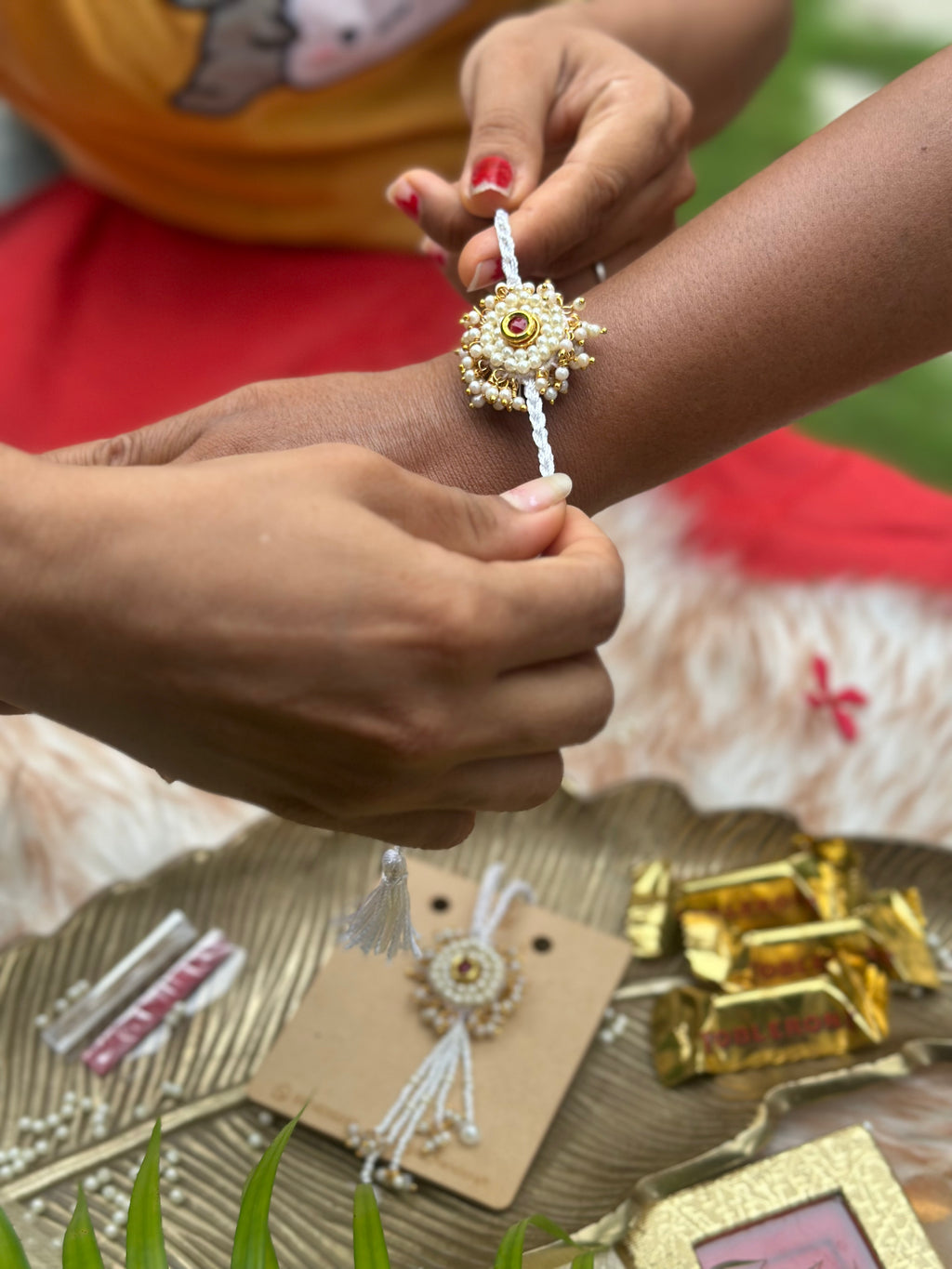 Safeed pearl Rakhi set