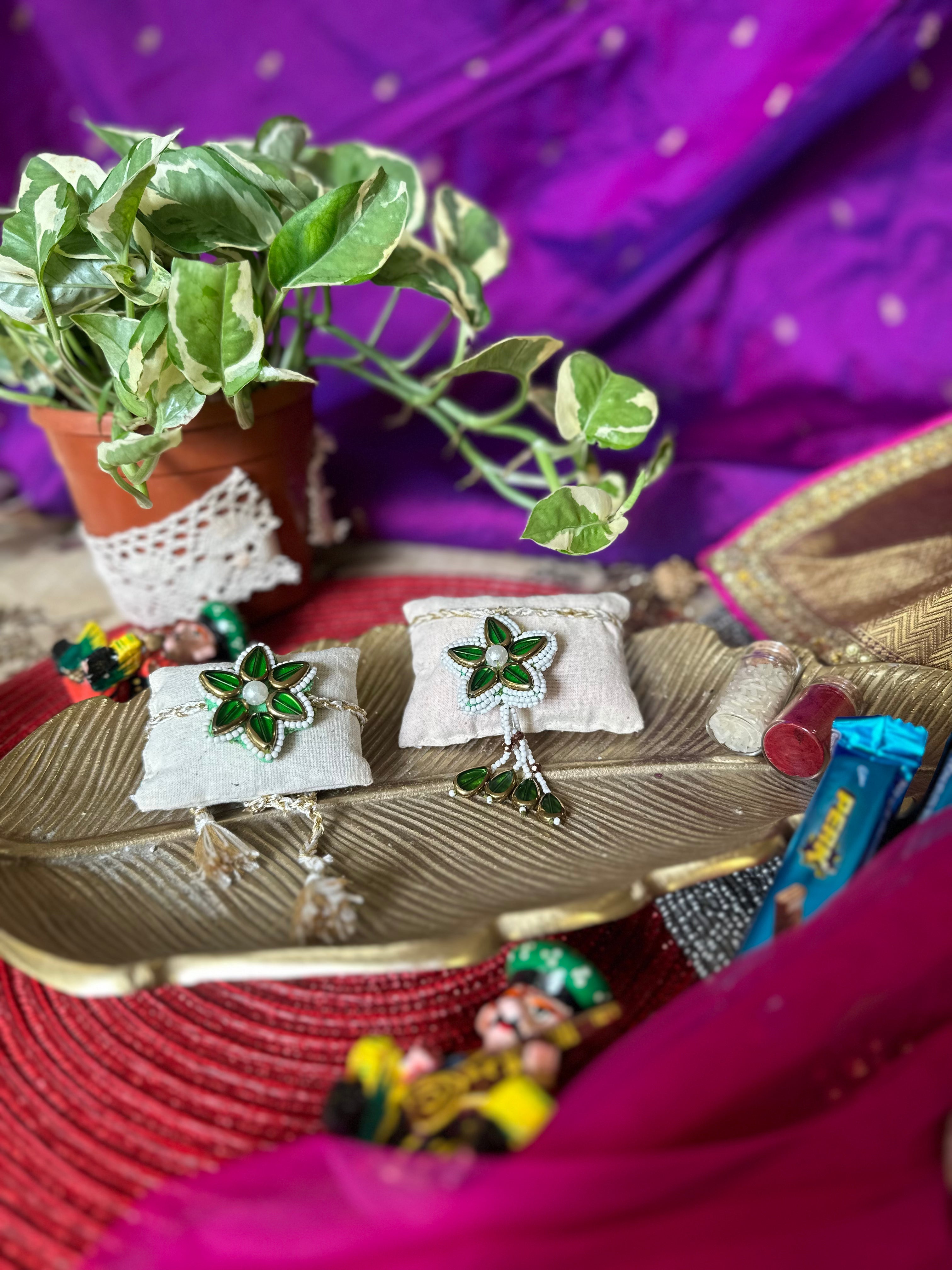 Beaded fulhari