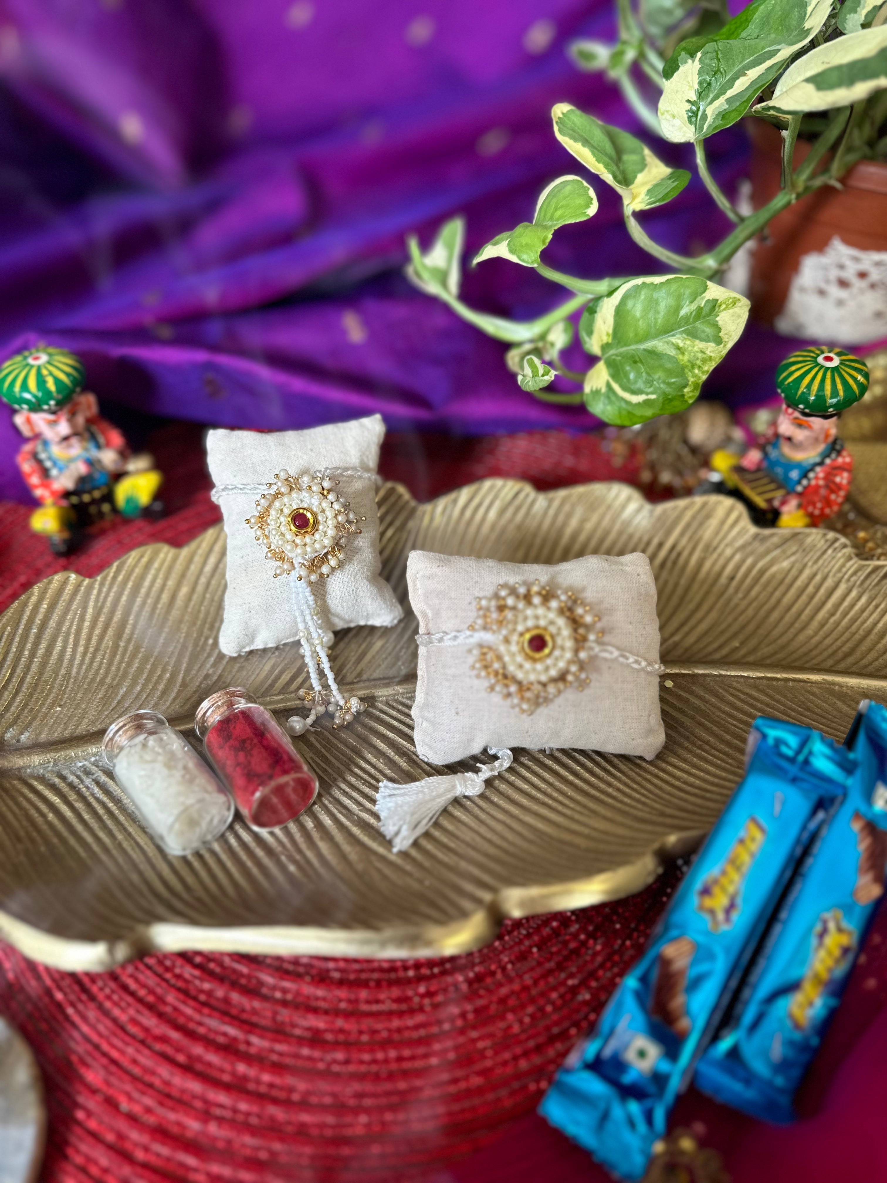 Safeed pearl Rakhi set